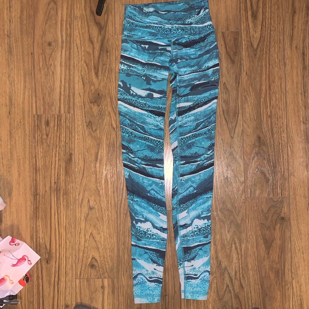 Lululemon WUP Nulux 4